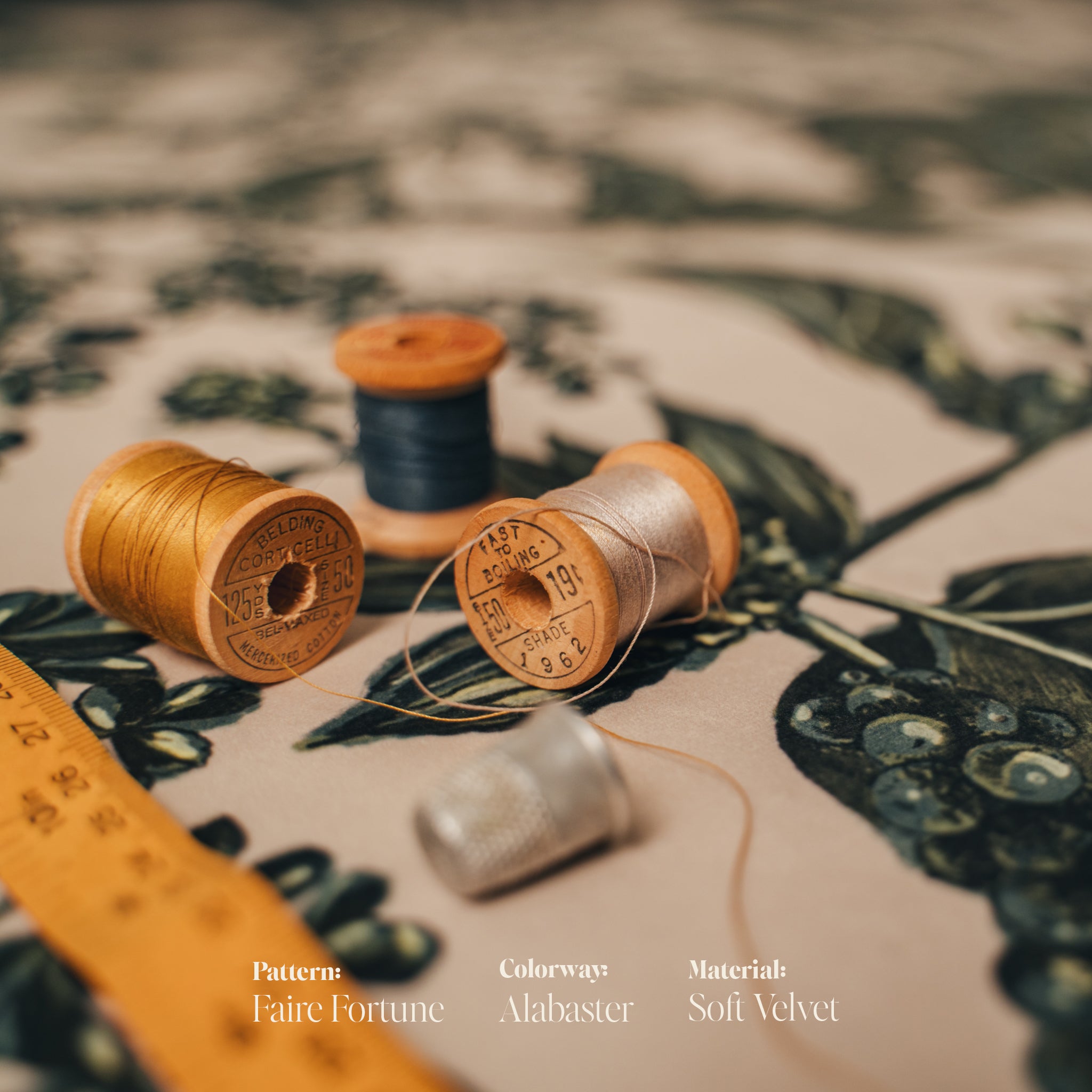 Faire Fortune Fabric | Alabaster