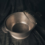 Inside view of the Aluminum Four Quart Dome Cooker
