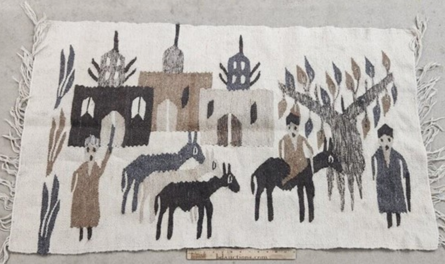 Vintage Handmade Kilim Pictorial Rug